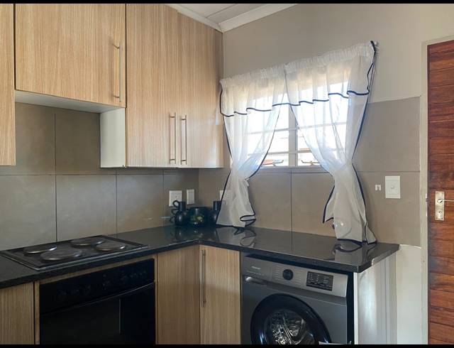 2 BEDROOM APARTMENT FOR SALE IN SAGEWOOD